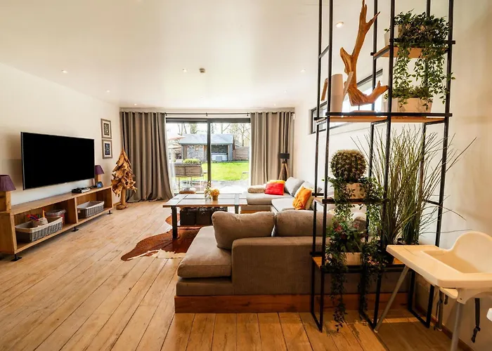 Lush With Bubble Bath And Sauna