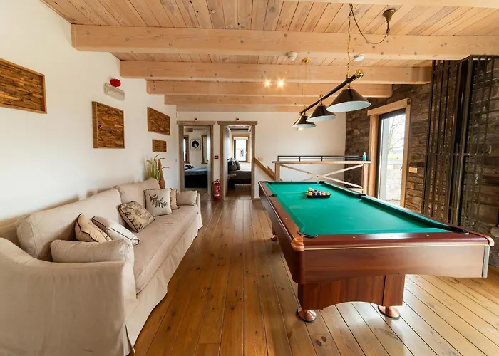 Lush With Bubble Bath And Sauna